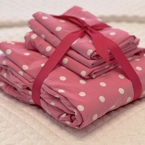 Twin sheet set plus sham and body pillow zippered pillow cover. Pink.